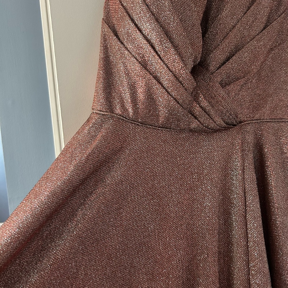 Prom Dress - Picture 4 of 7